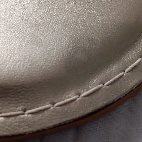 KINO - Picture 9 of 9